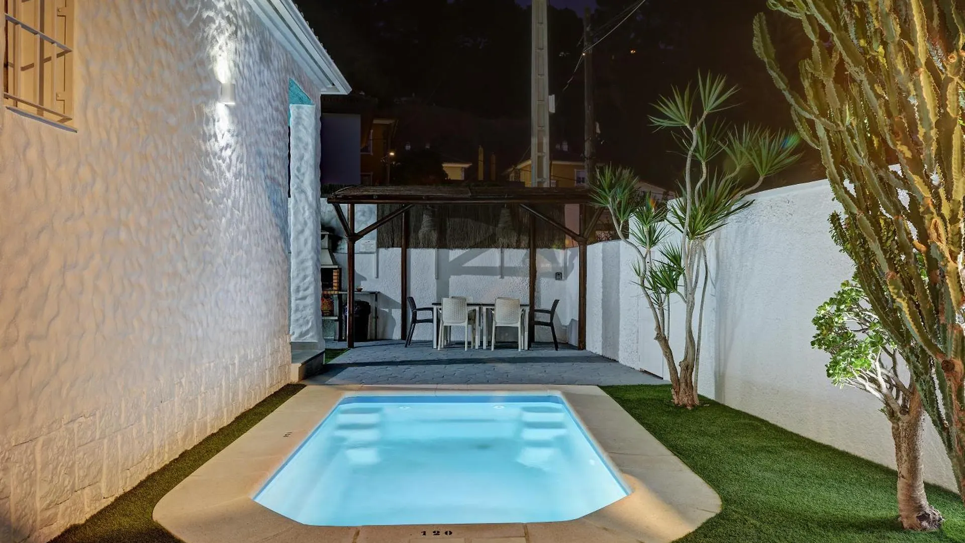 Villa Isabel By Seric, 15' Walking To The Beach Torremolinos 0*,  Spain